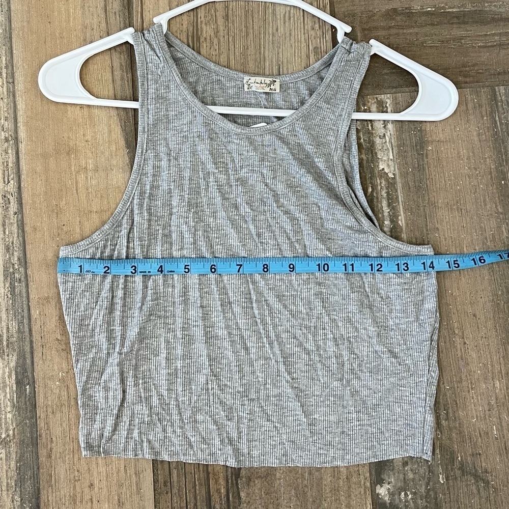 Free People High-Neck Ribbed Crop size large - Picture 9 of 9